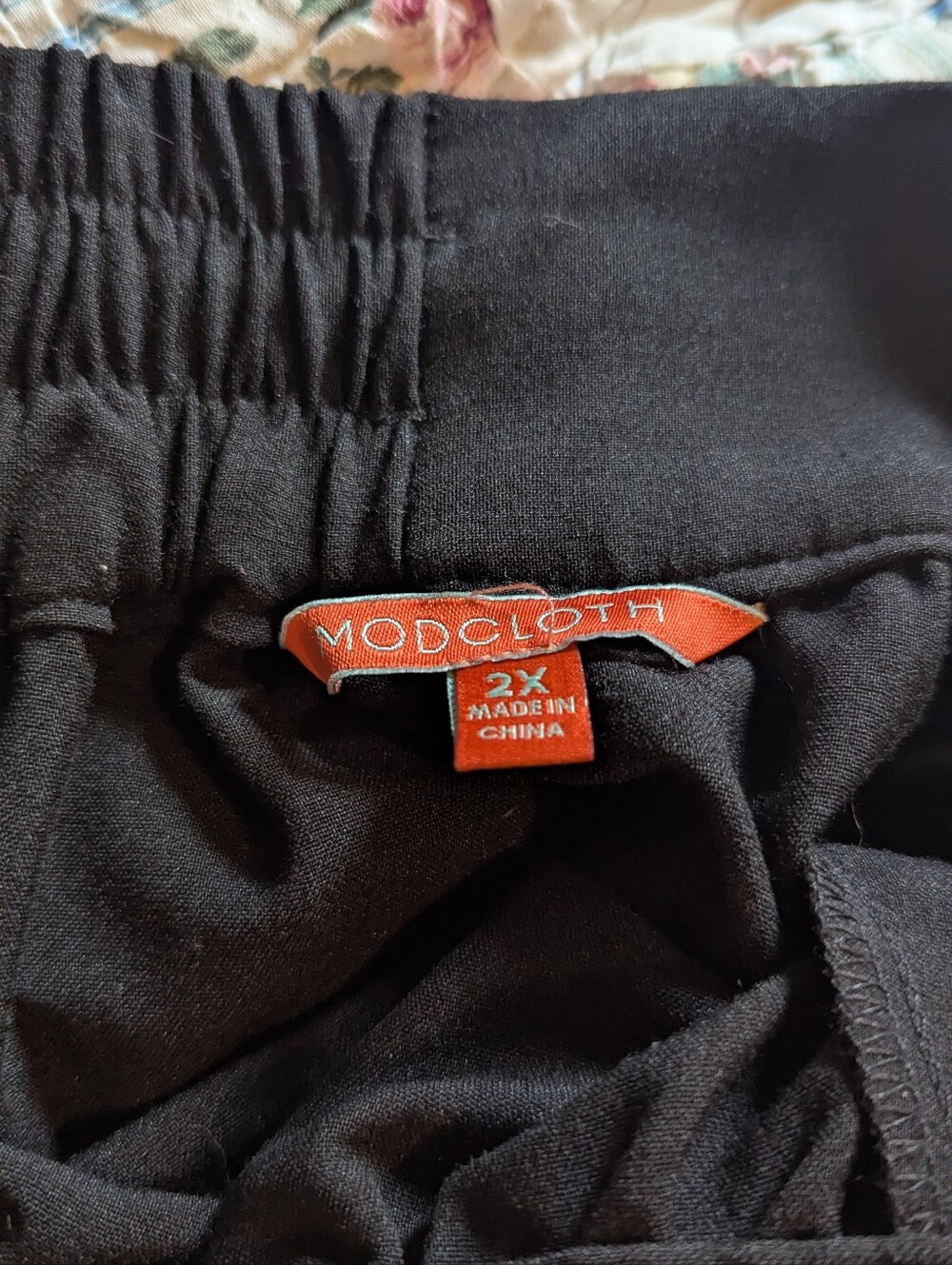 Modcloth Full Midi A-line Twirling Skirt 2X Plus - Picture 2 of 5